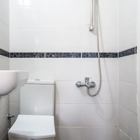 Magnificent Studio Flat In Konak *